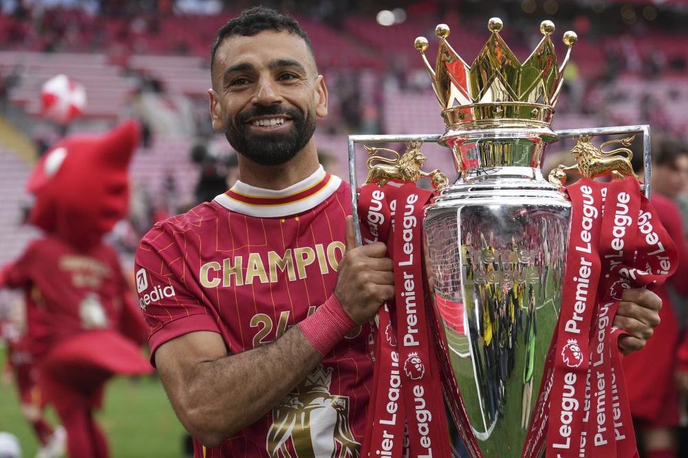 队报：里昂以750万签下捷克国脚攻击手舒尔茨